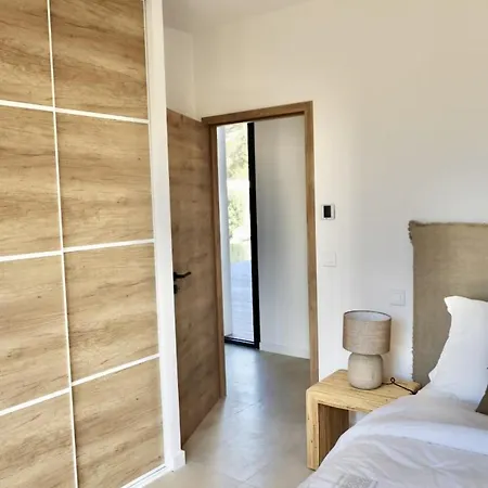Somptueuse De 5 Pièces Habitación en casa particular Zonza