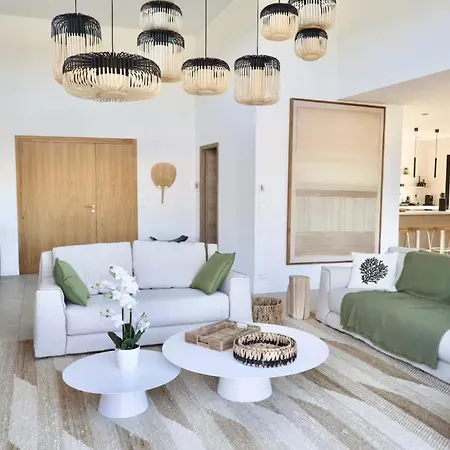 Habitación en casa particular Somptueuse De 5 Pièces *